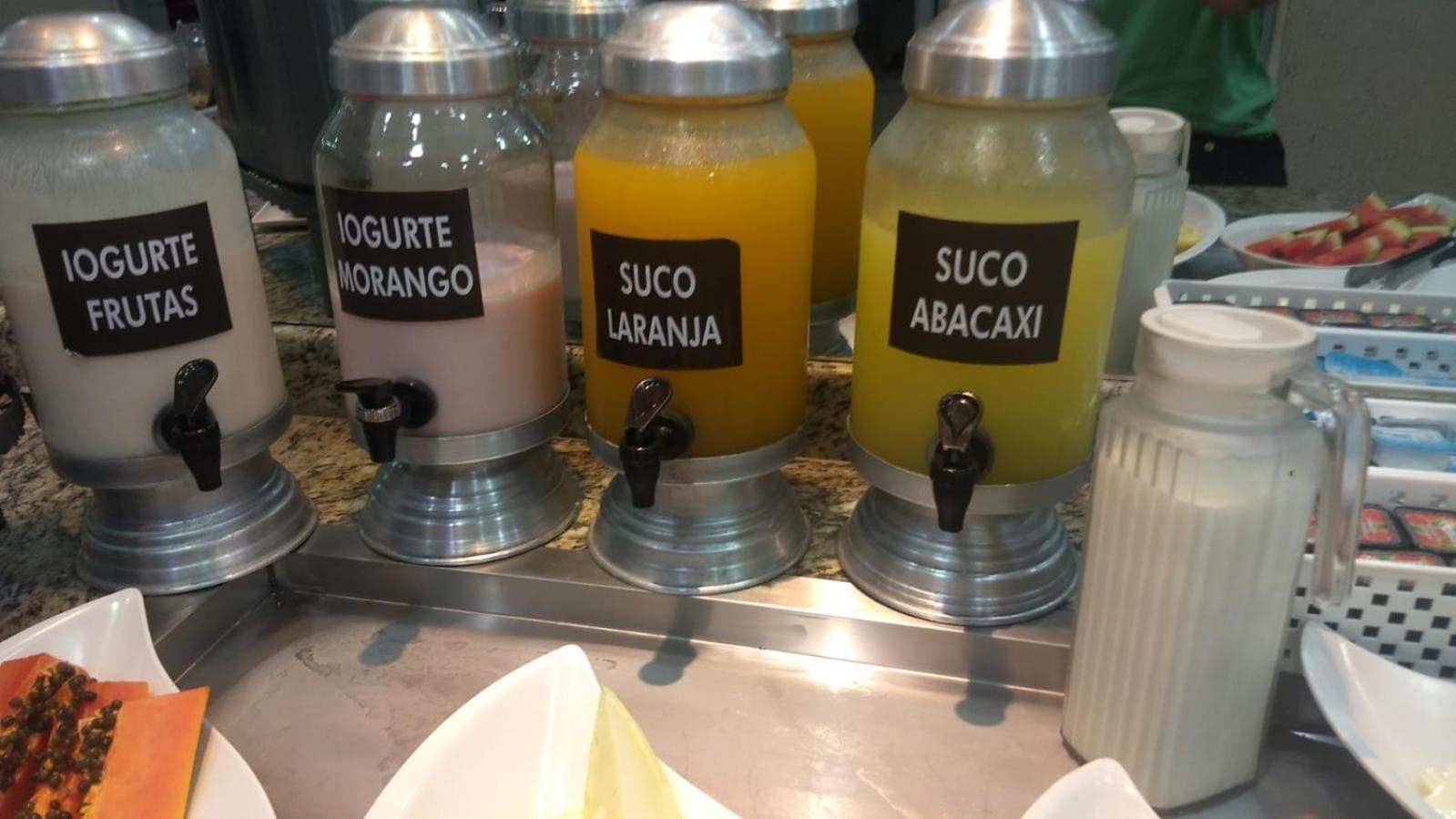 Hotel Santos Reis Aparecida  Eksteriør billede